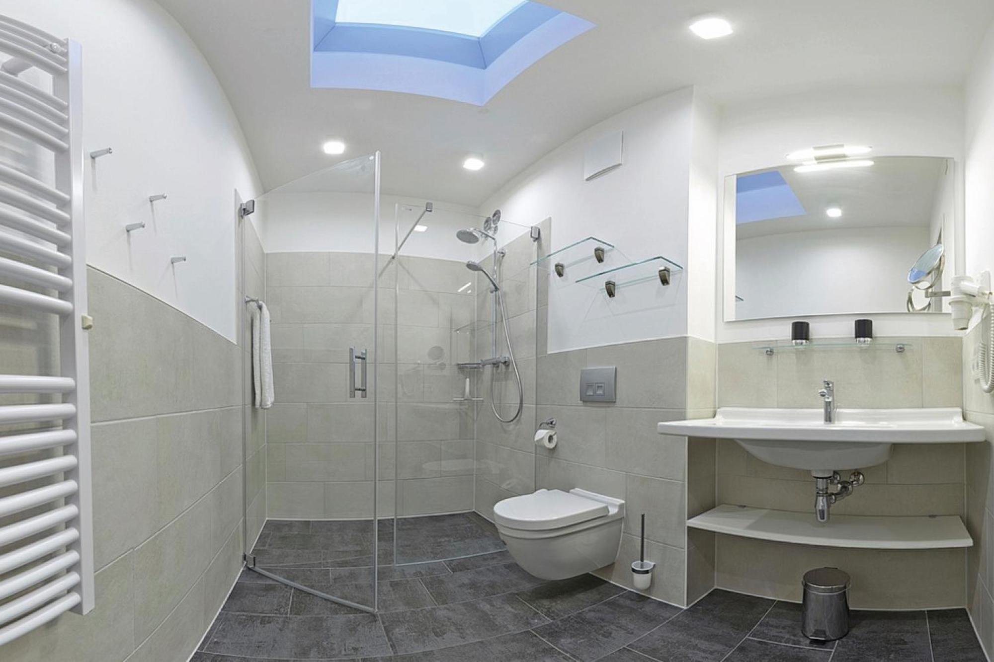 Aparthotel Waterkant Suites - Fewos Am Meer Mit Spa Börgerende-Rethwisch Habitación foto